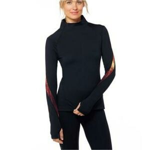 Shape | Performance Zip Neck top